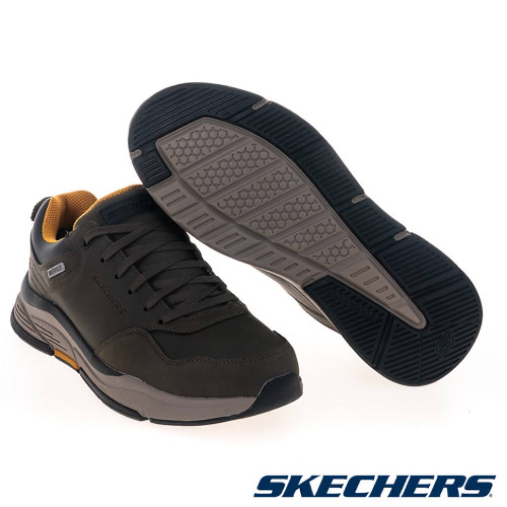 skechers_20231117174425_674823.jpg