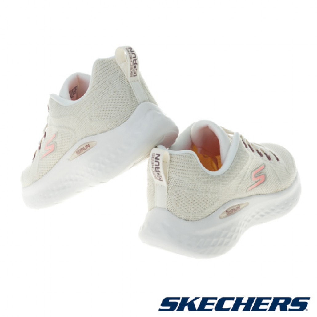 skechers_20231208010029_924688.jpg
