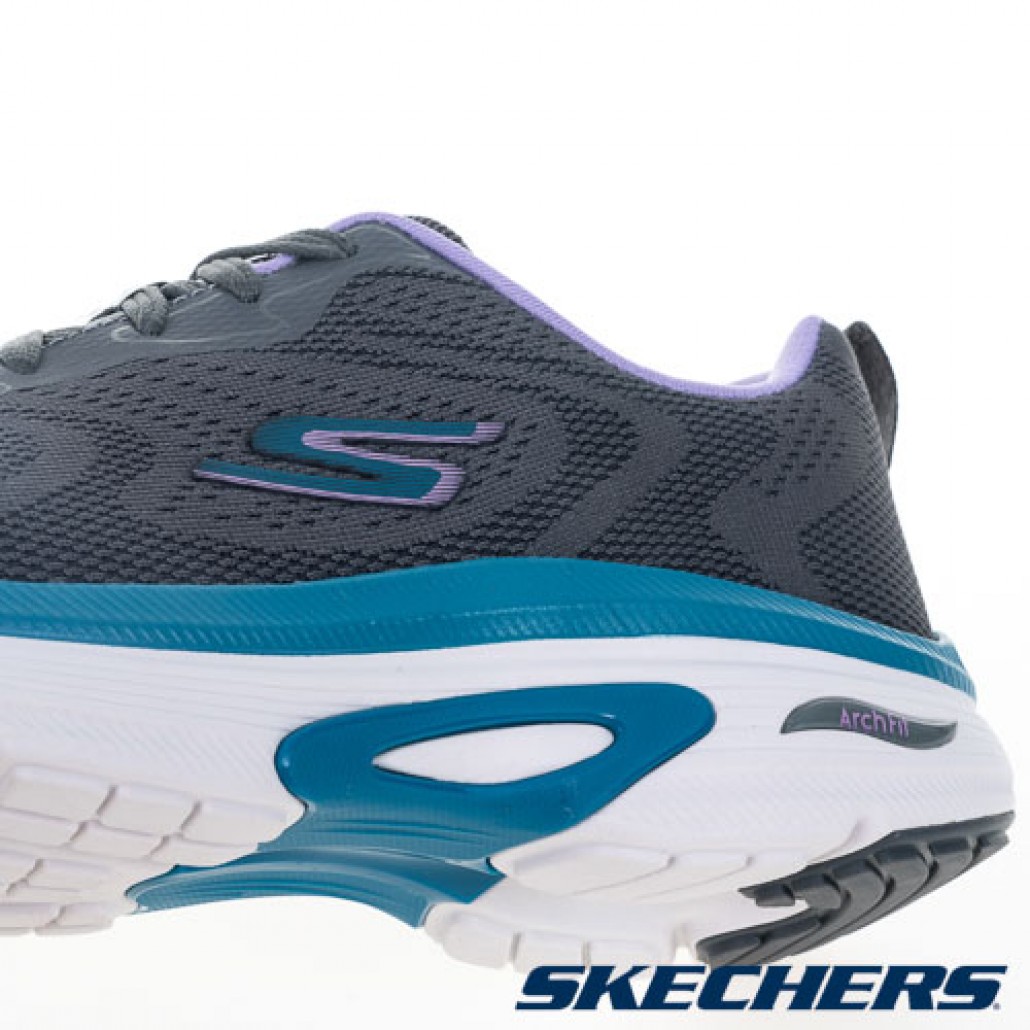 skechers_20231208010032_746470.jpg