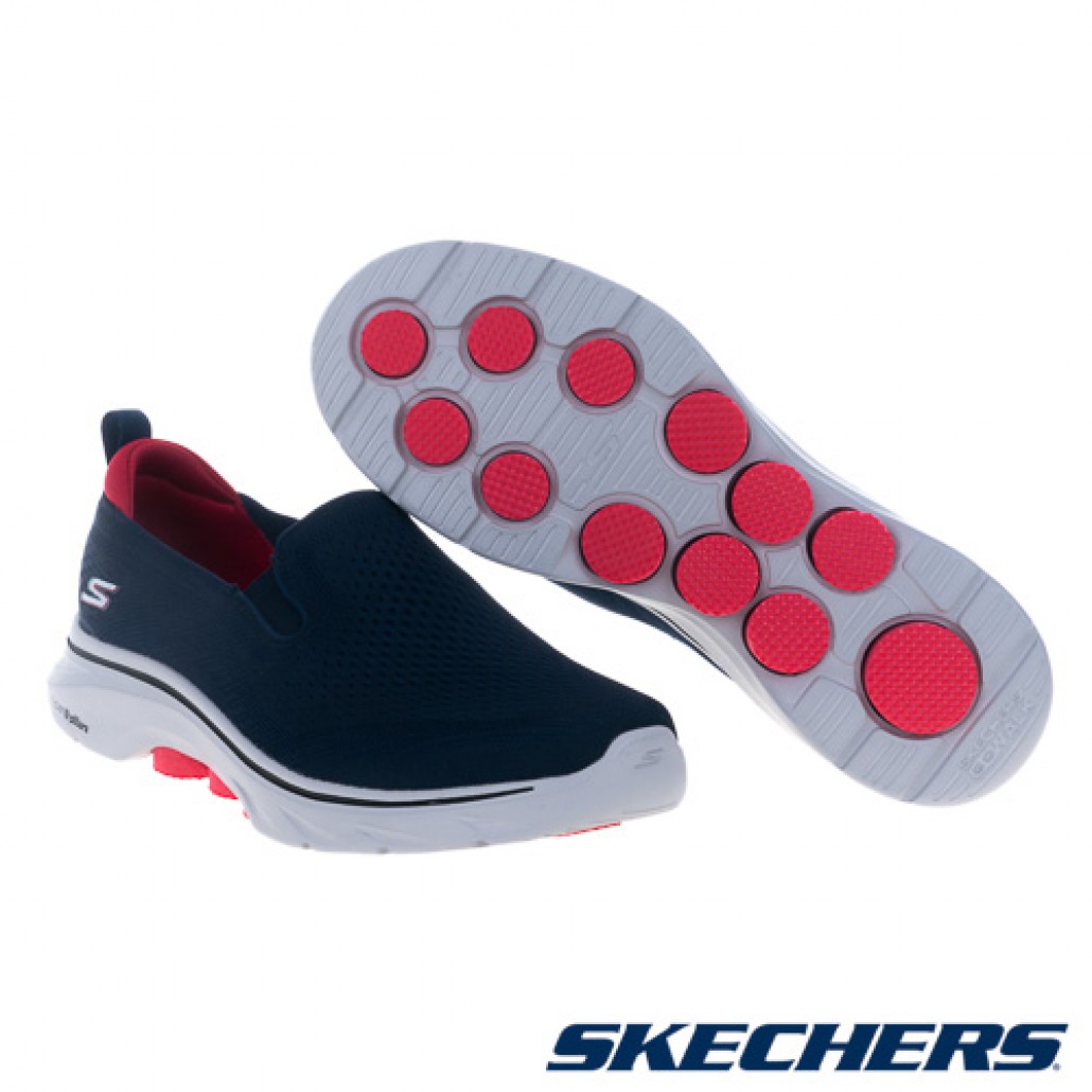 skechers_20231208010045_289970.jpg