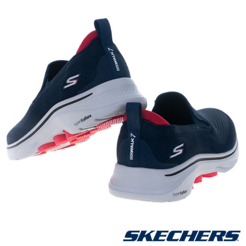 skechers_20231208010046_107915.jpg