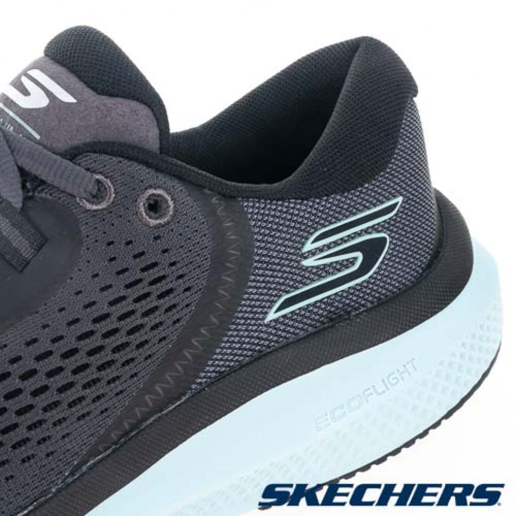 skechers_20231208010101_595811.jpg