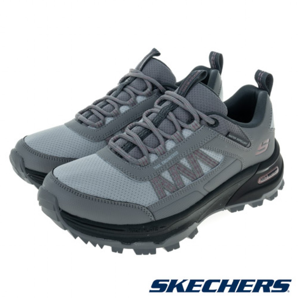 skechers_20231208010112_834424.jpg
