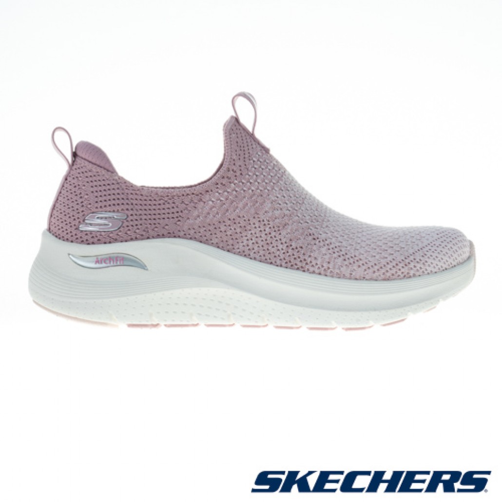 skechers_20231208010114_622832.jpg