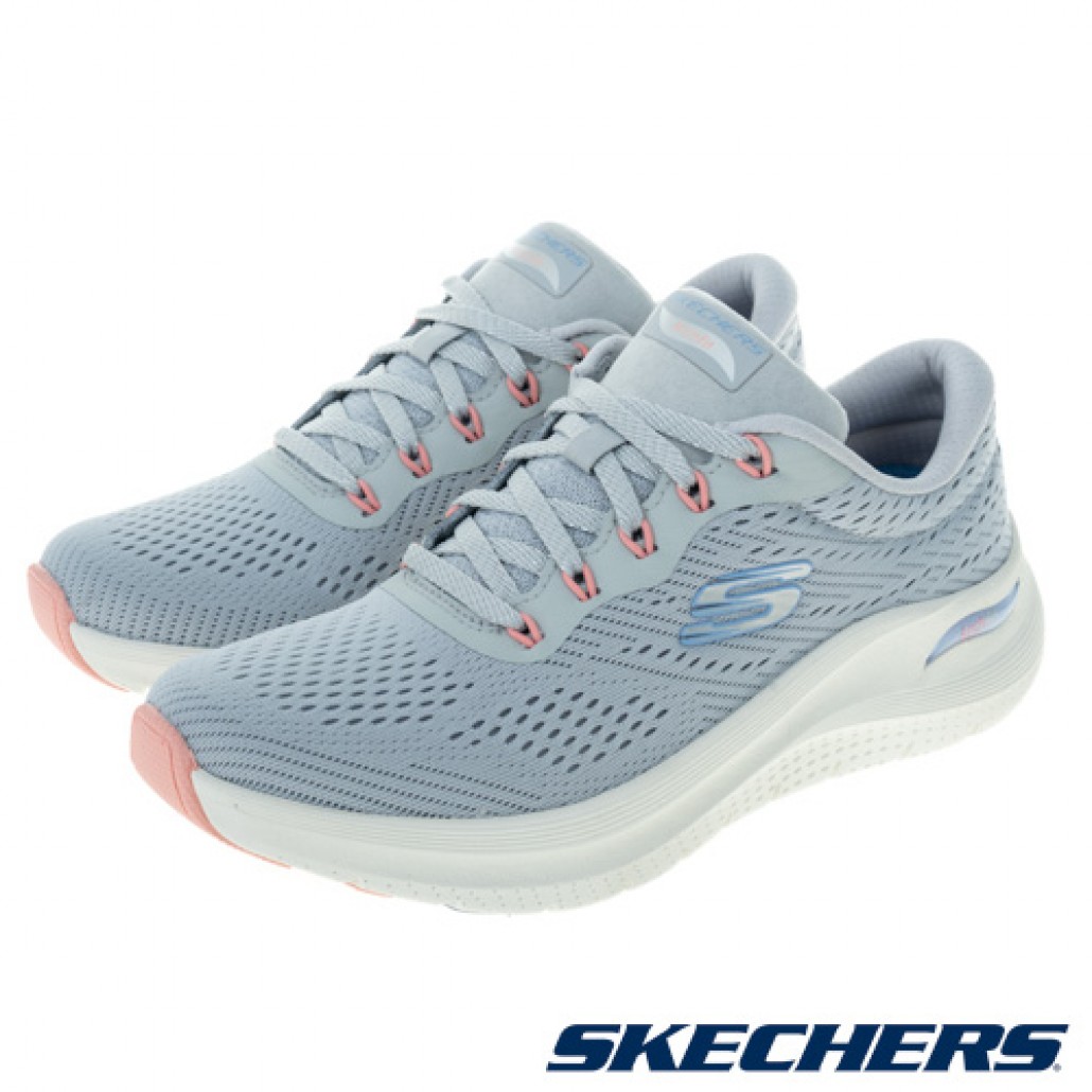 skechers_20231208010117_199474.jpg