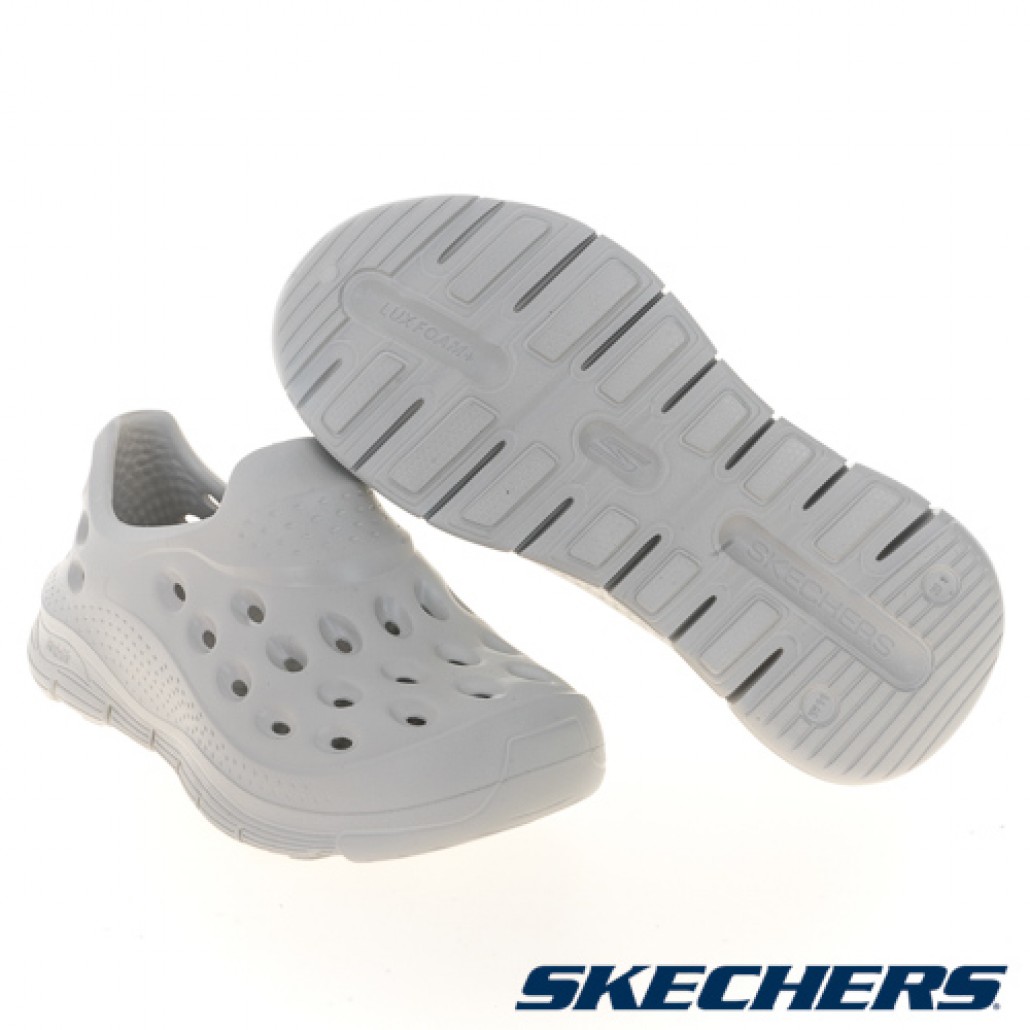 skechers_20231219180853_875056.jpg