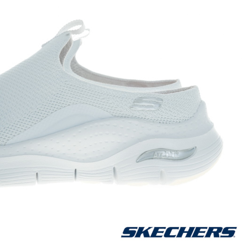 skechers_20240116213638_937923.jpg