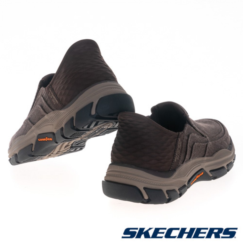 skechers_20240220163422_736412.jpg