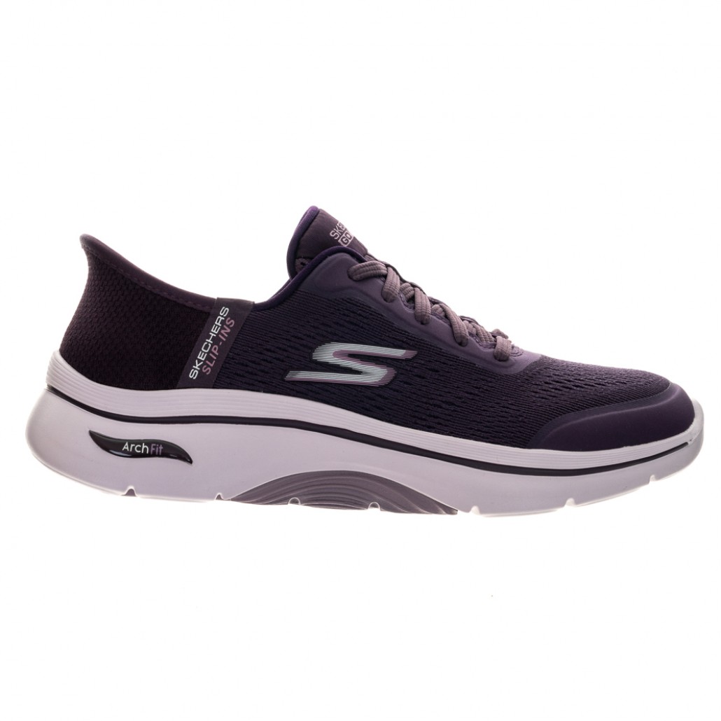 skechers_20240711181903_524373.jpg