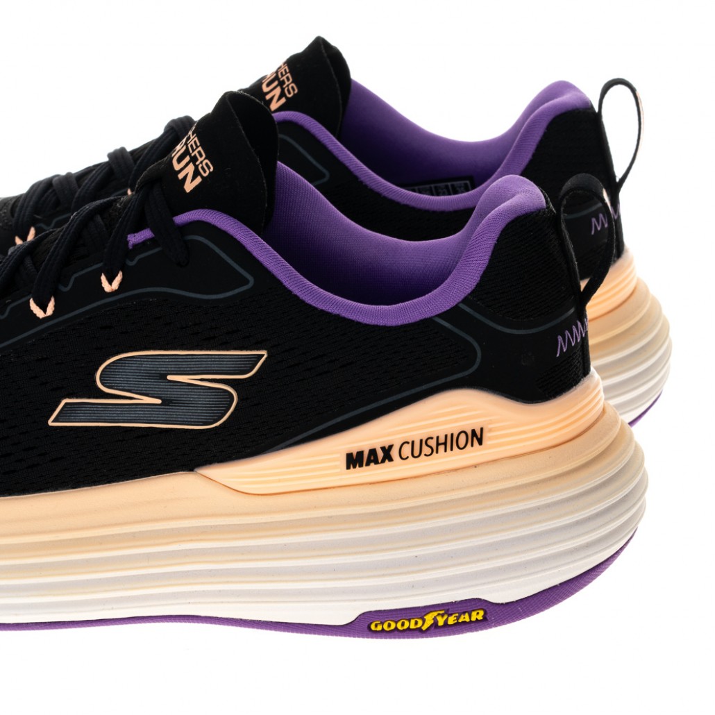 skechers_20240711181911_797996.jpg