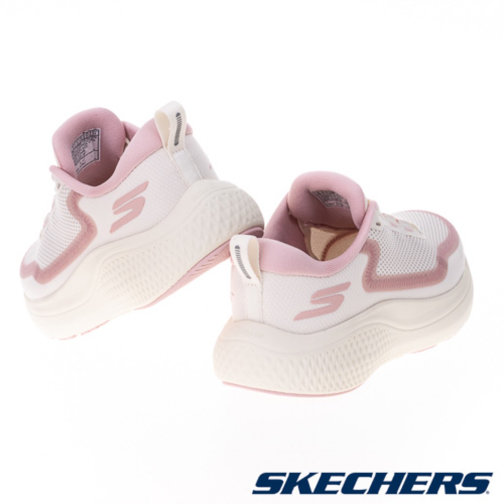 skechers_20240711181918_659595.jpg