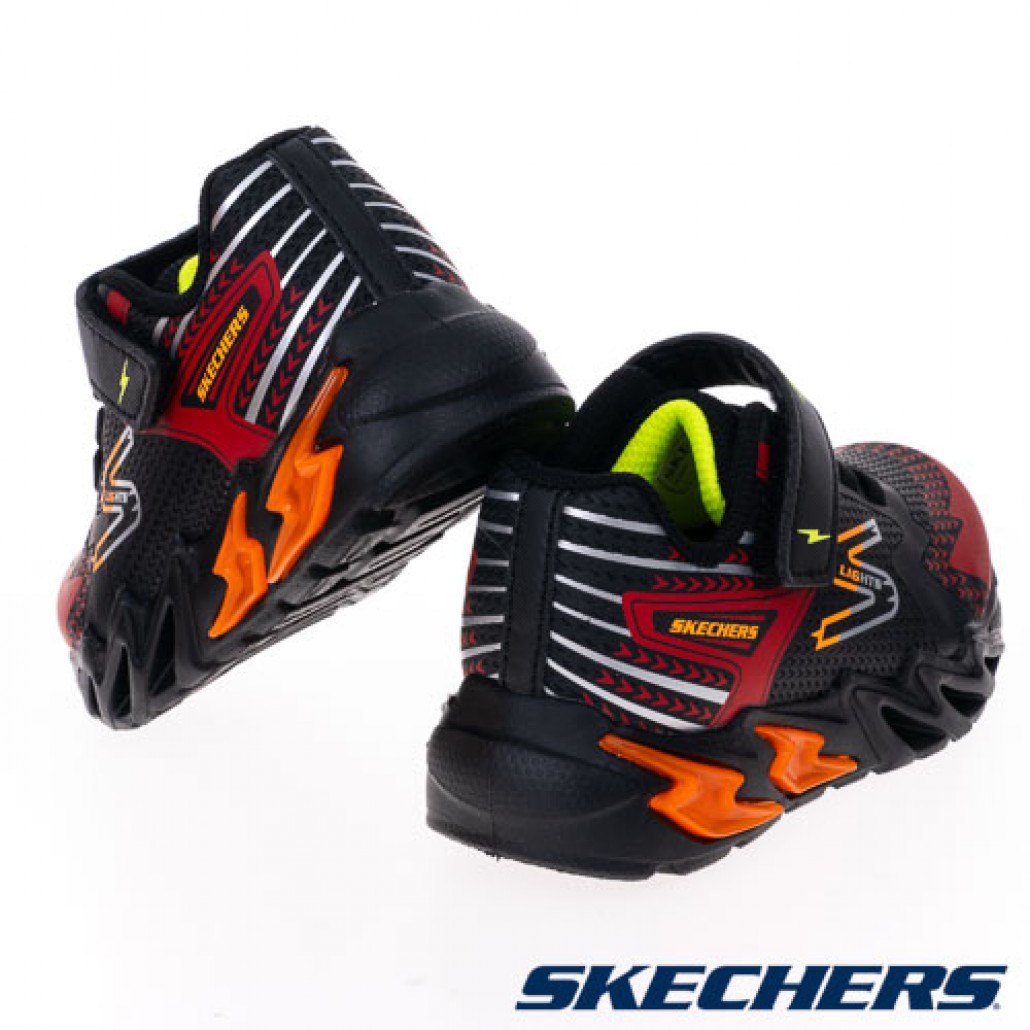 skechers_20240711182018_393668.jpg