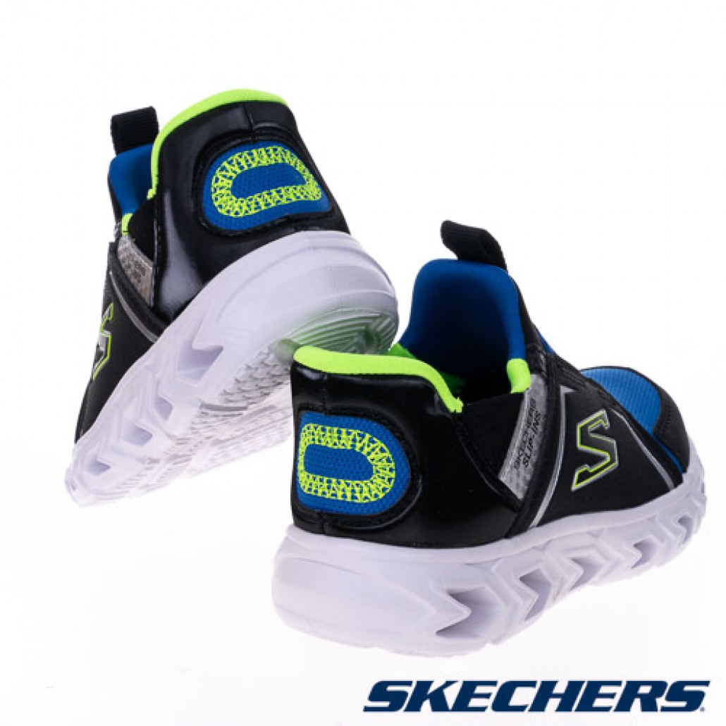 skechers_20240711182021_981337.jpg