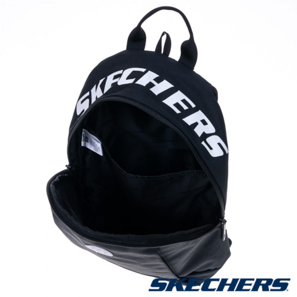 skechers_20240918160259_997235.jpg