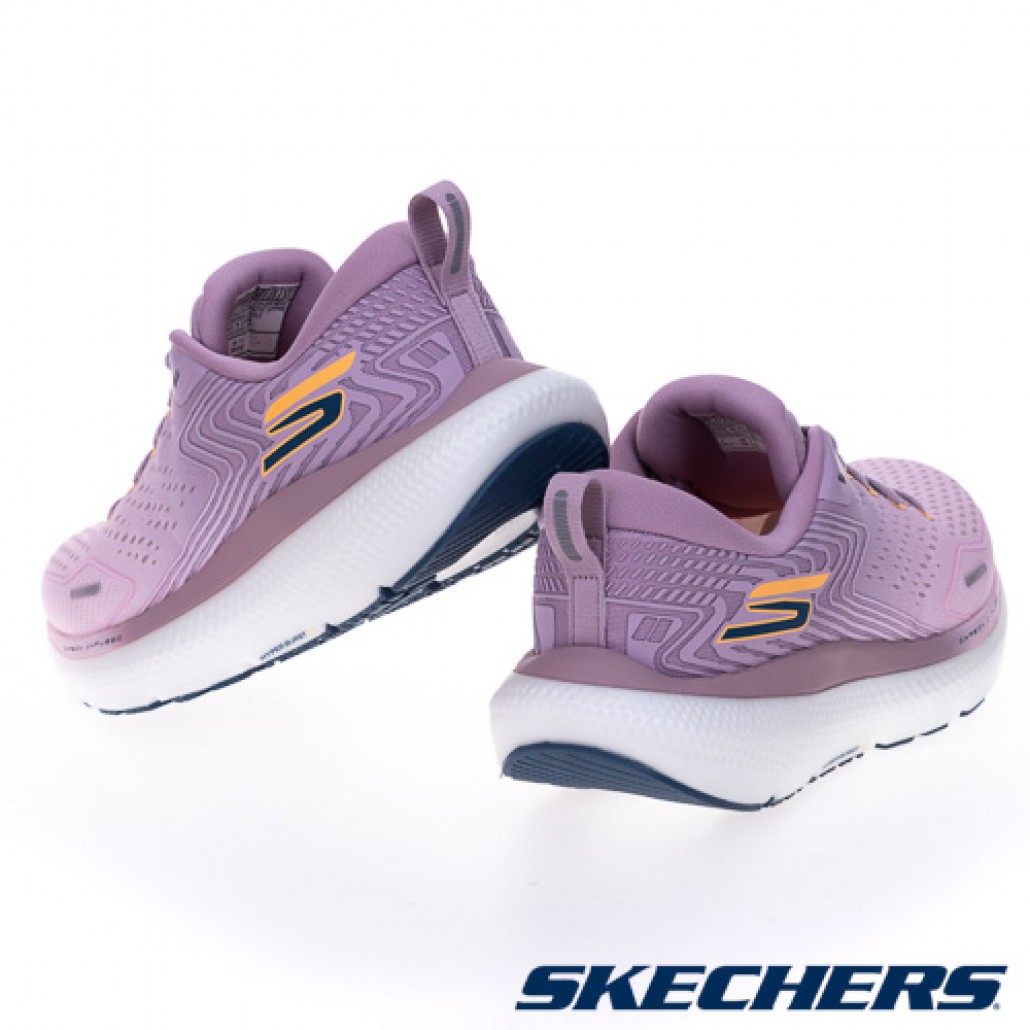 skechers_20240918160320_788441.jpg