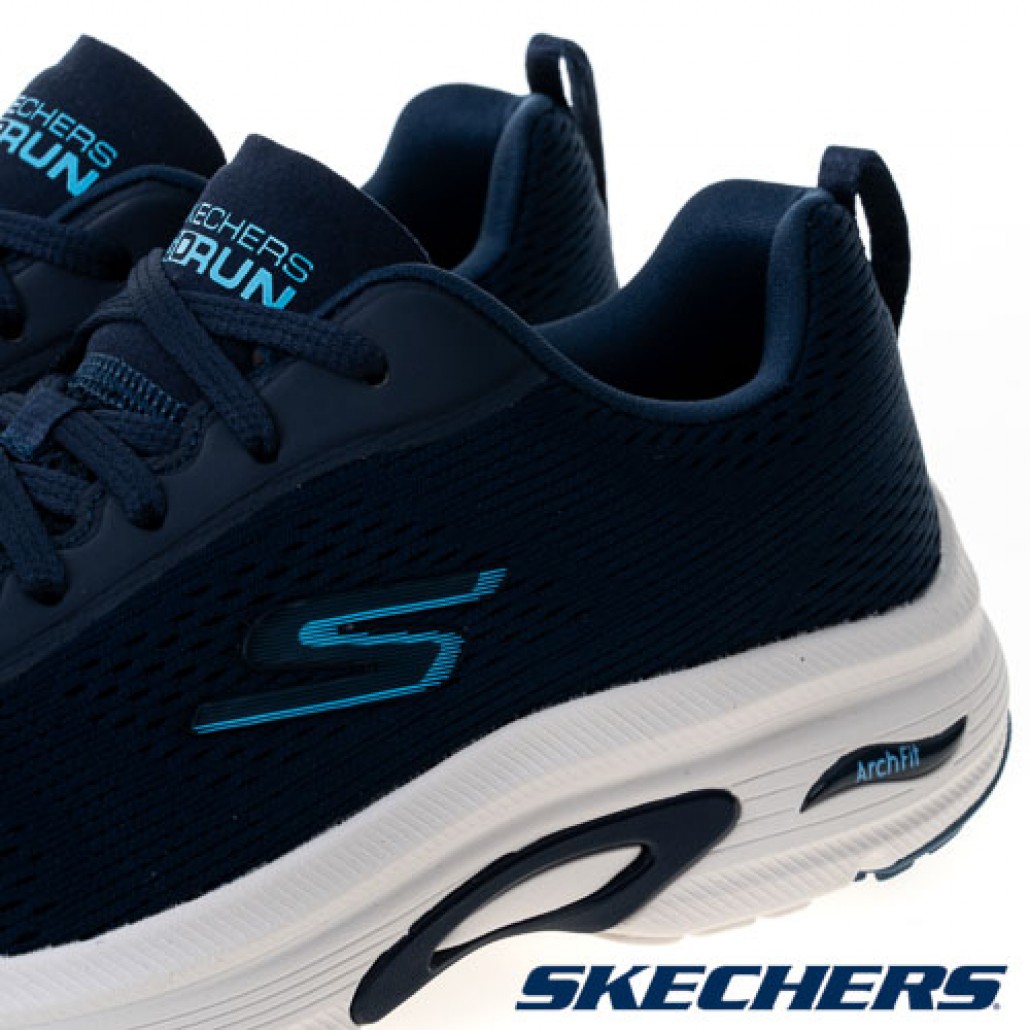 skechers_20240918172716_615433.jpg