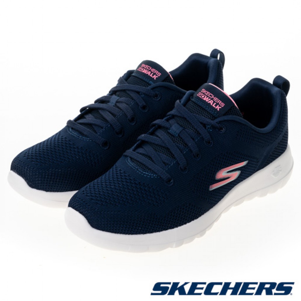 skechers_20240918172717_582786.jpg