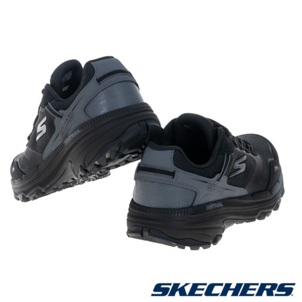 skechers_20241028173206_103464.jpg