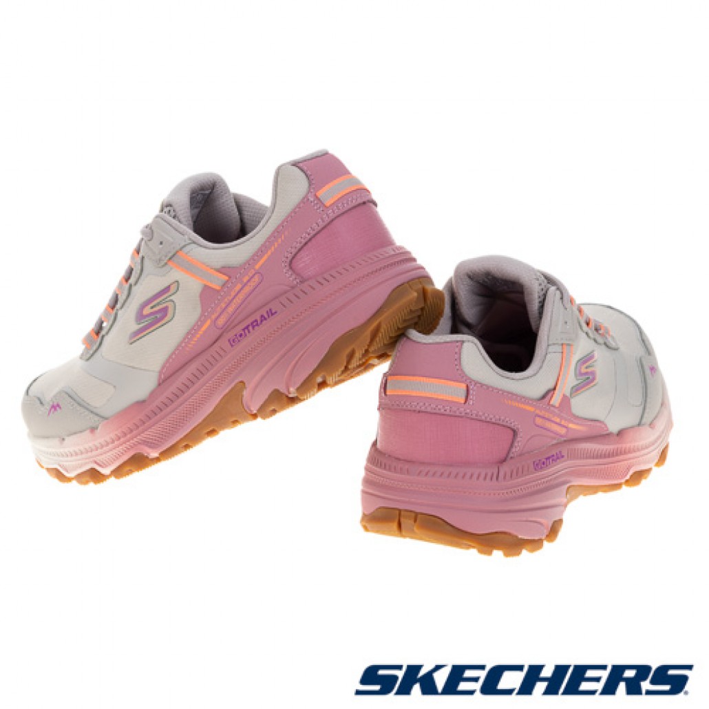 skechers_20241028173207_444619.jpg