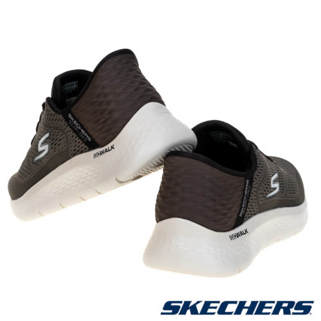 skechers_20241028173241_737083.jpg