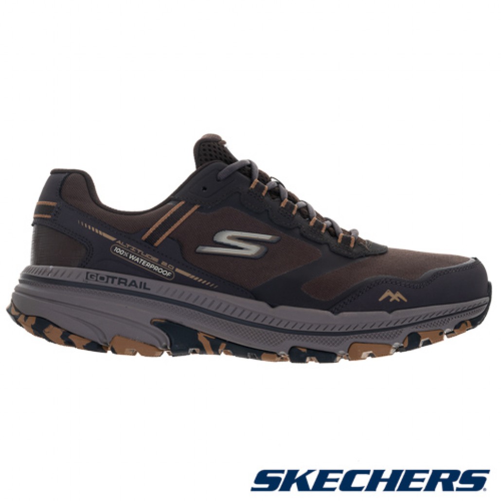 skechers_20241028173316_673486.jpg