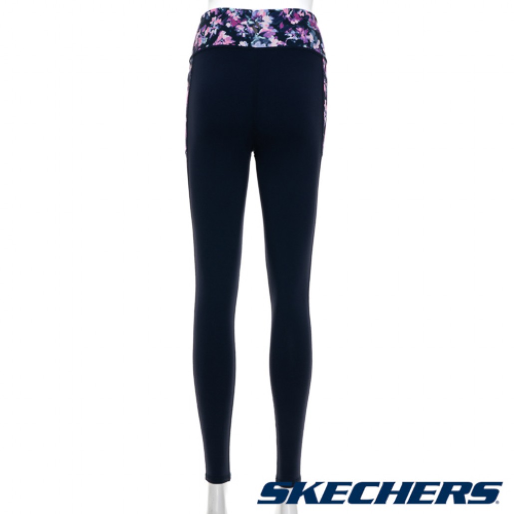 skechers_20241028173329_128192.jpg