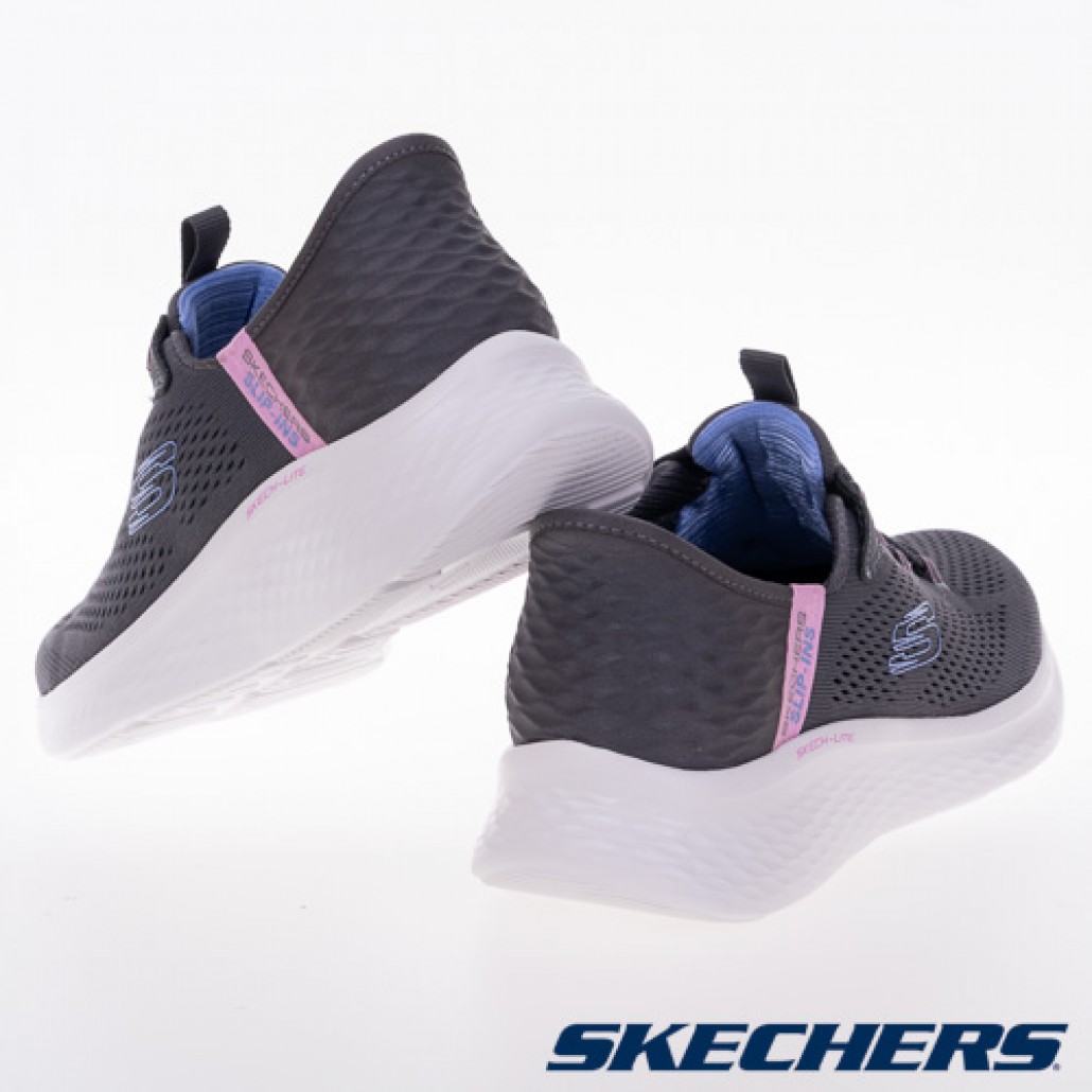 skechers_20241029184127_586925.jpg