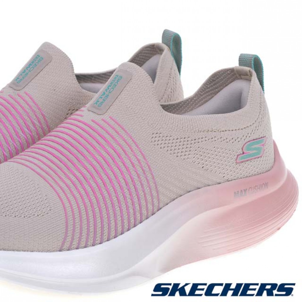 skechers_20241029184134_532354.jpg