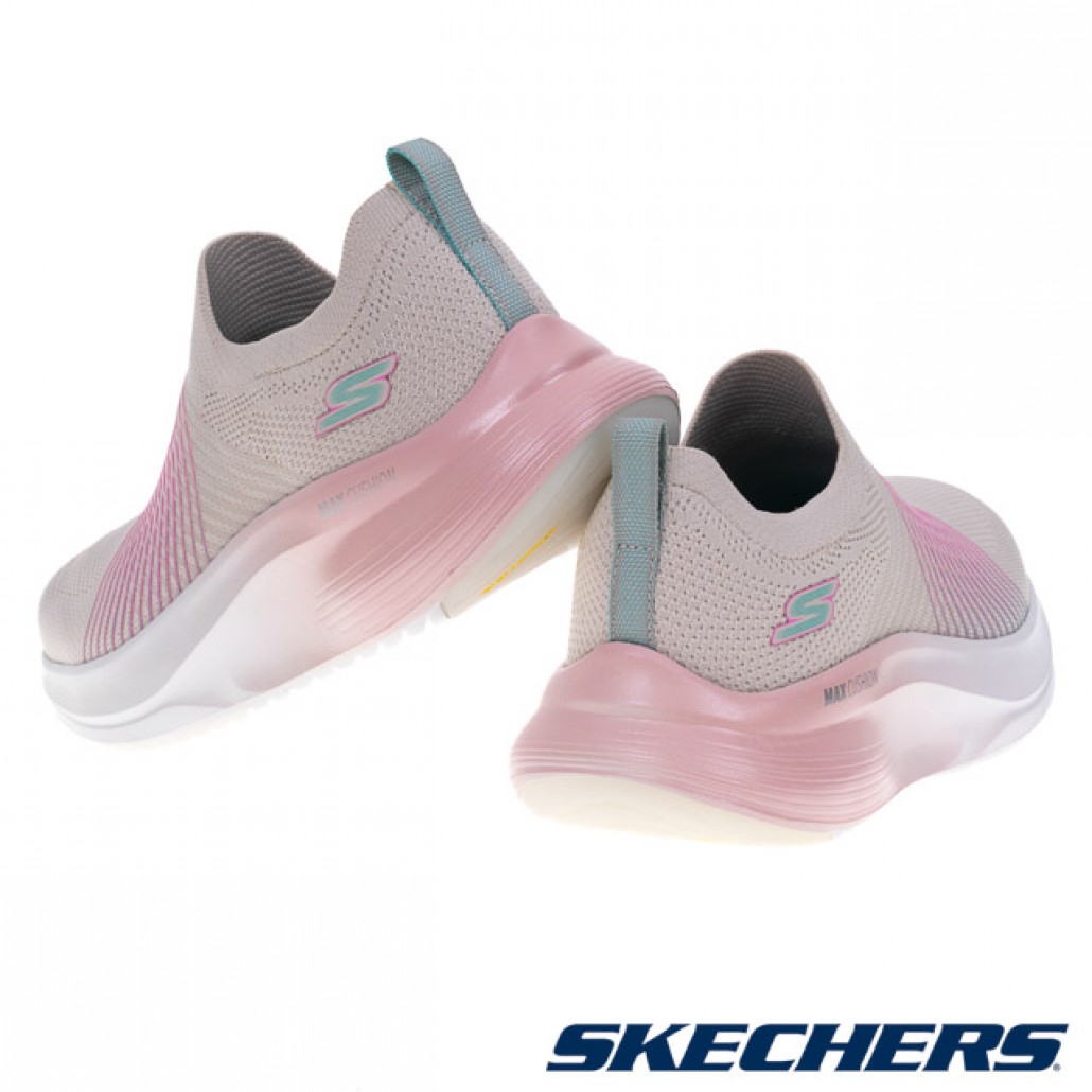 skechers_20241029184135_981857.jpg