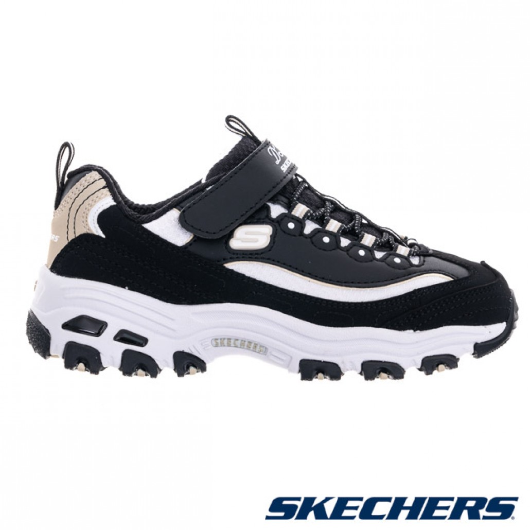 skechers_20241029184144_626903.jpg