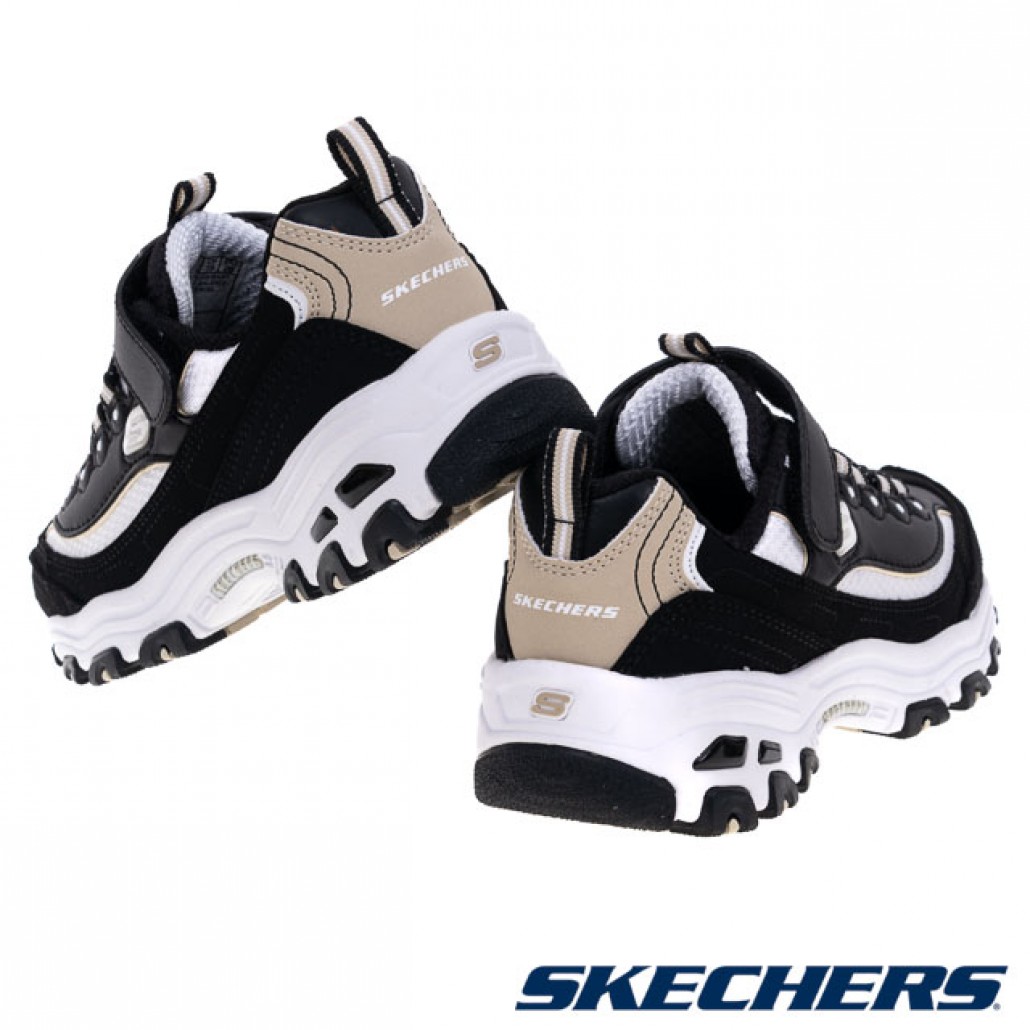 skechers_20241029184144_995357.jpg