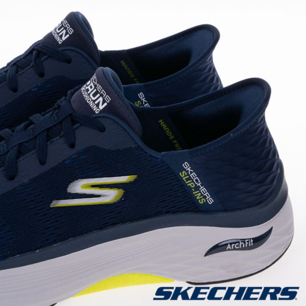 skechers_20241029184256_331600.jpg