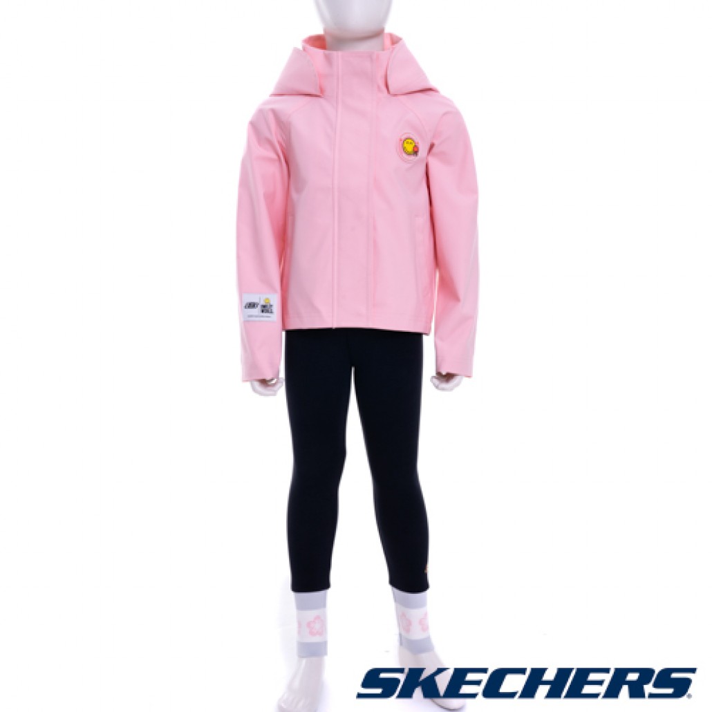 skechers_20241029184326_609544.jpg