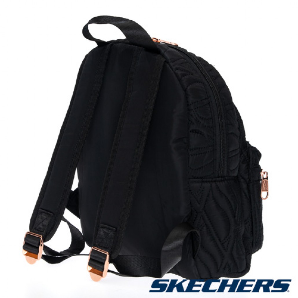 skechers_20250816141340_340021.jpg