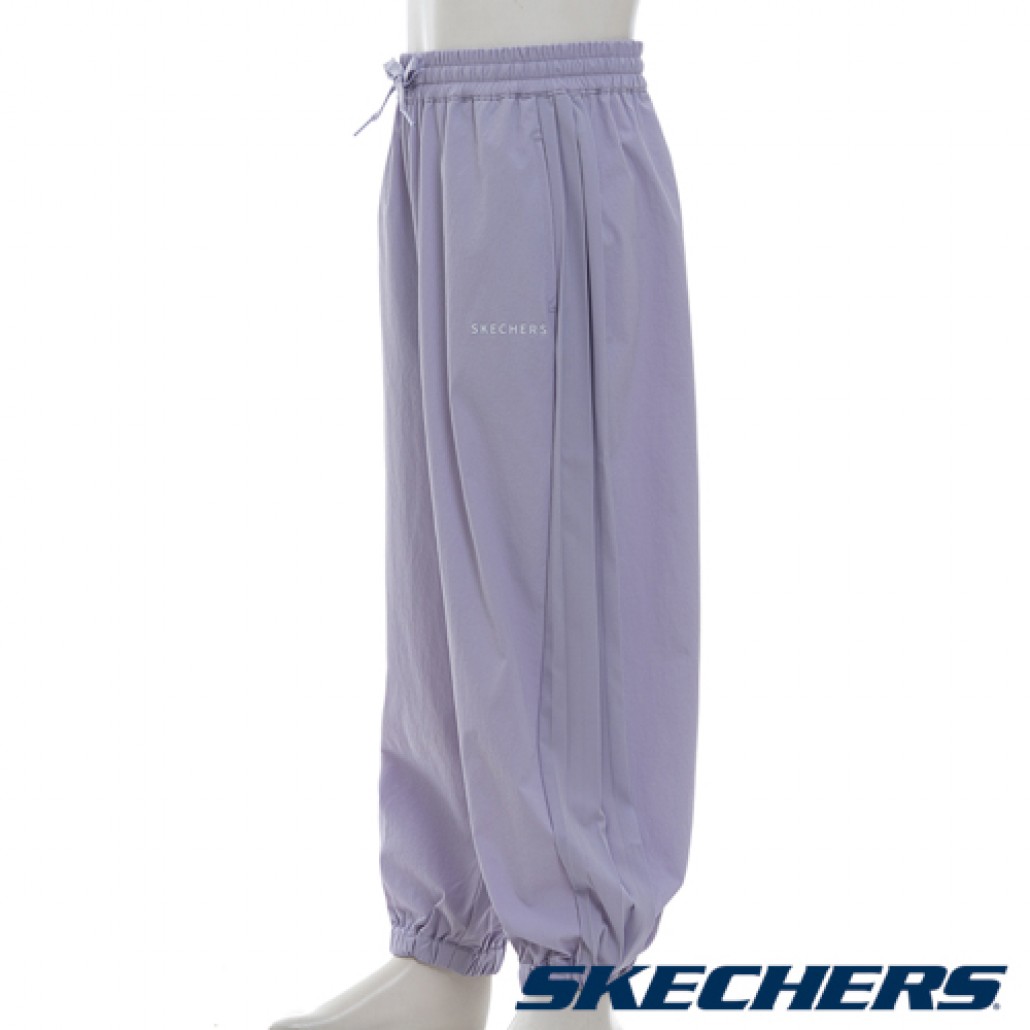 skechers_20250816151720_584279.jpg