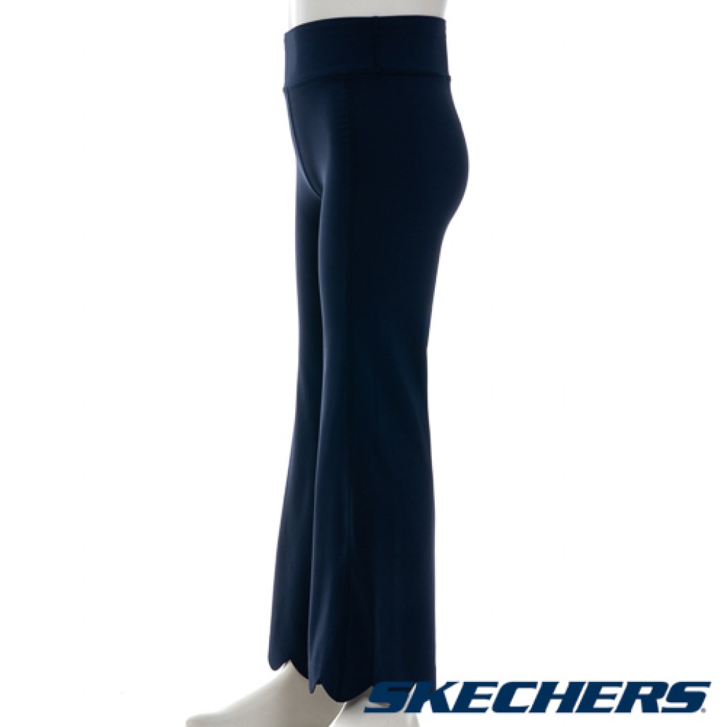 skechers_20250816151723_659078.jpg