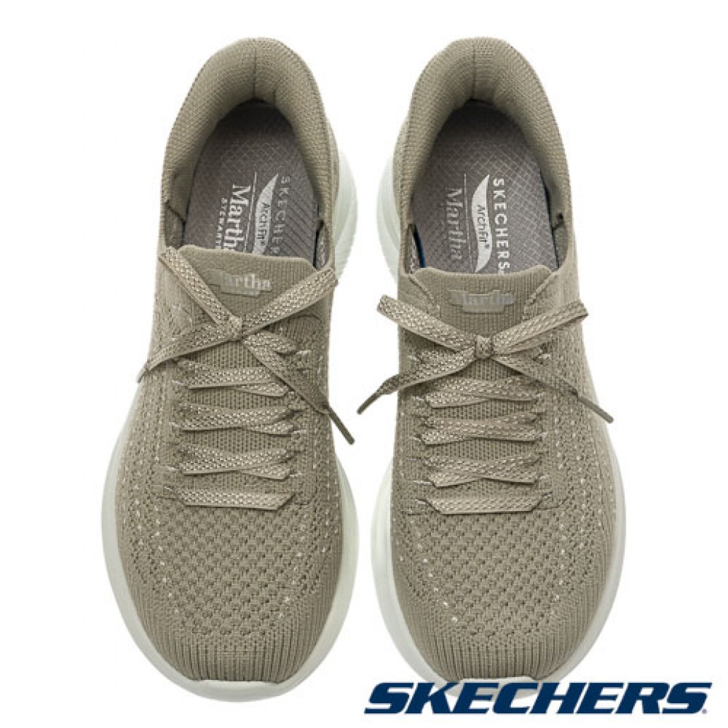 skechers_20260126175307_789707.jpg