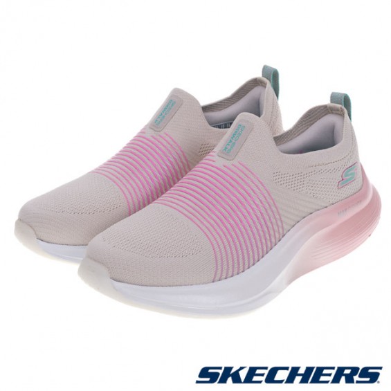 skechers_20241029184133_992118.jpg